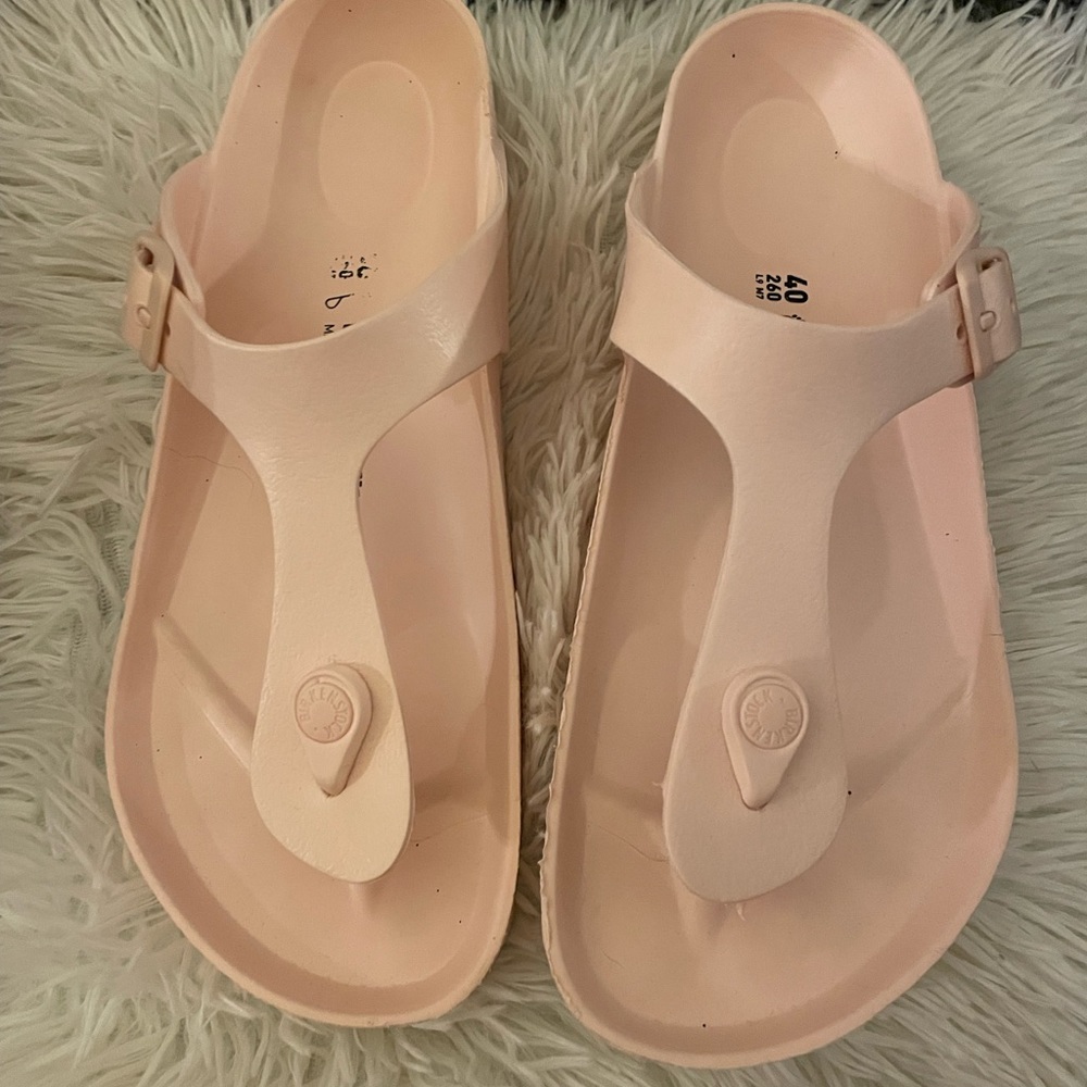 Birkenstock Unisex Pink Gizeh - Worn 1 time